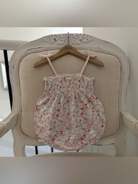 🤍 18 Mth Organic Cotton Burt's Bees Baby Smocked Floral Bubble Romper